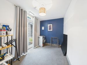 Photo 11- click for photo gallery